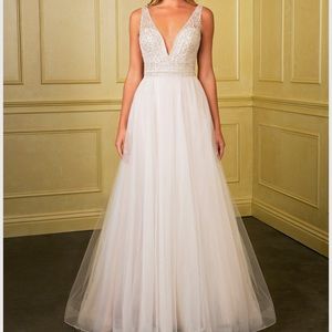 Fiore Couture Custom Dalianna Wedding Dress, 12